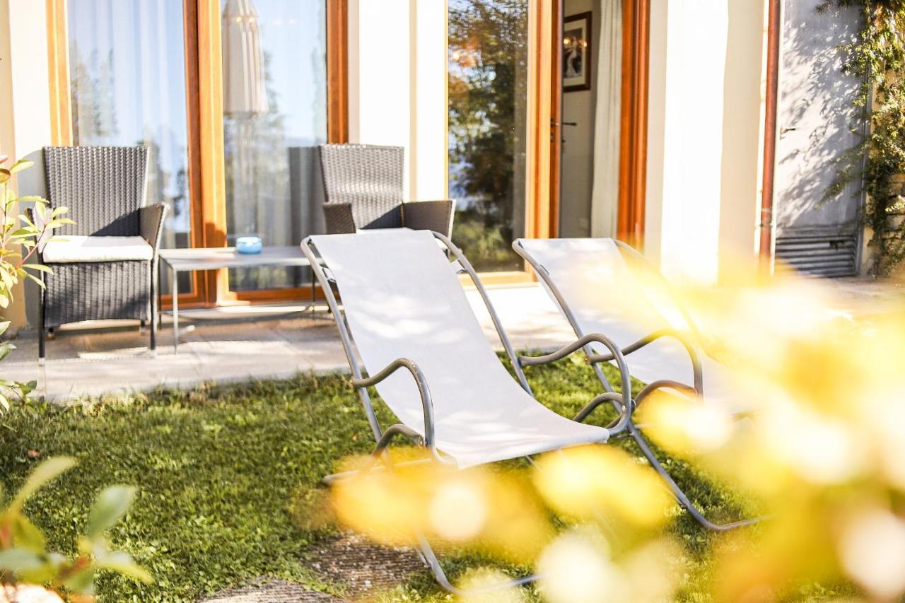 Borgo I Tre Baroni - Spa Suites & Resort Poppi Bagian luar foto